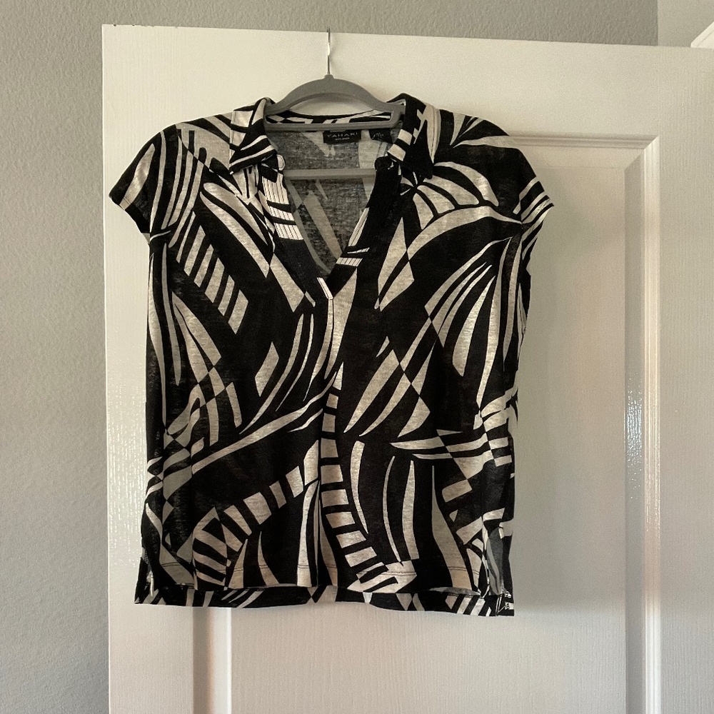 Tahari linen printed top, L
